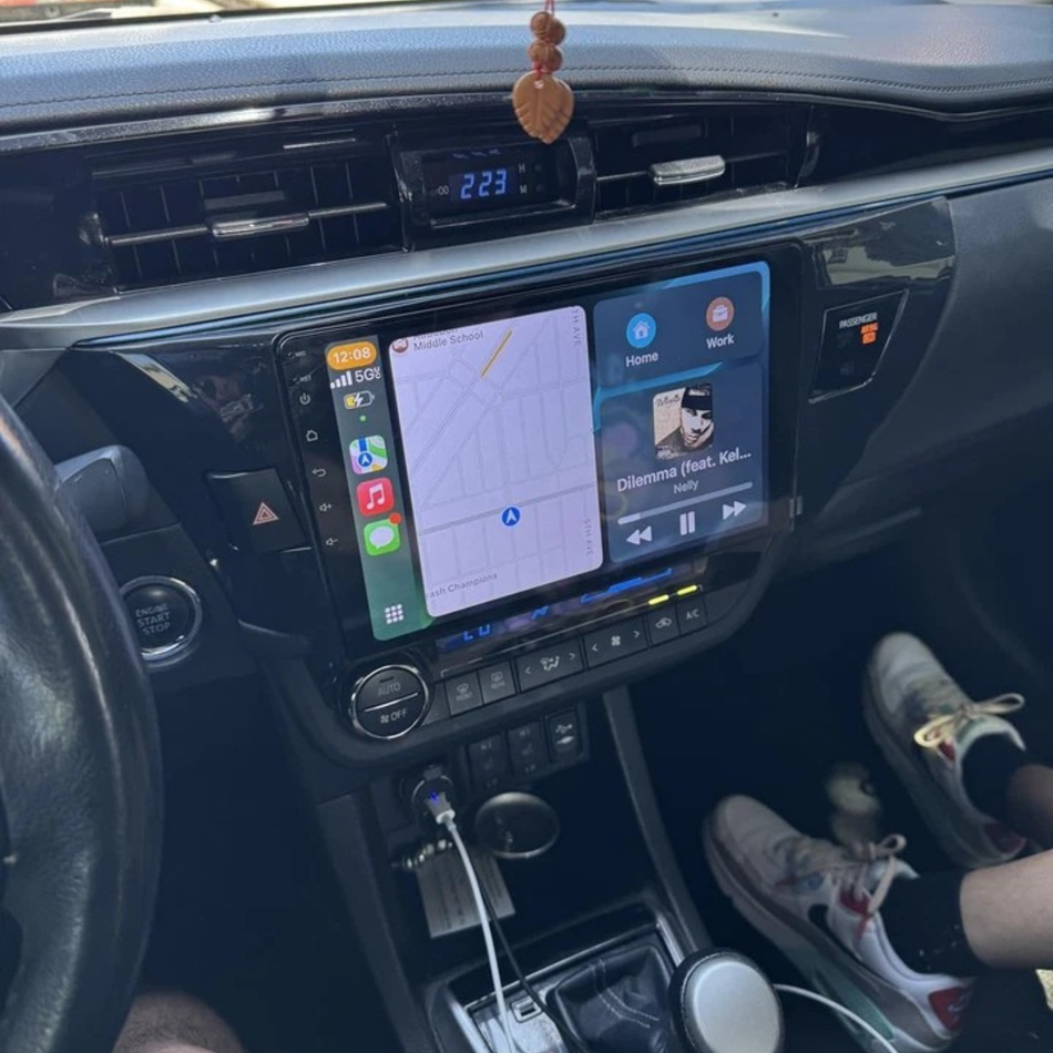 Navigatie Toyota Corolla (2013-2016) Pre-facelift dedicata, MaxTech® PRO SERIES, 8 GB Ram 128 GB Rom, OctaCore, Carplay si Android auto, Ecran 9” HD Touch, Sim 4G, ADI/HI-Res, GPS, Wifi, Bluetooth, Radio, USB, EQ, DSP, Waze
