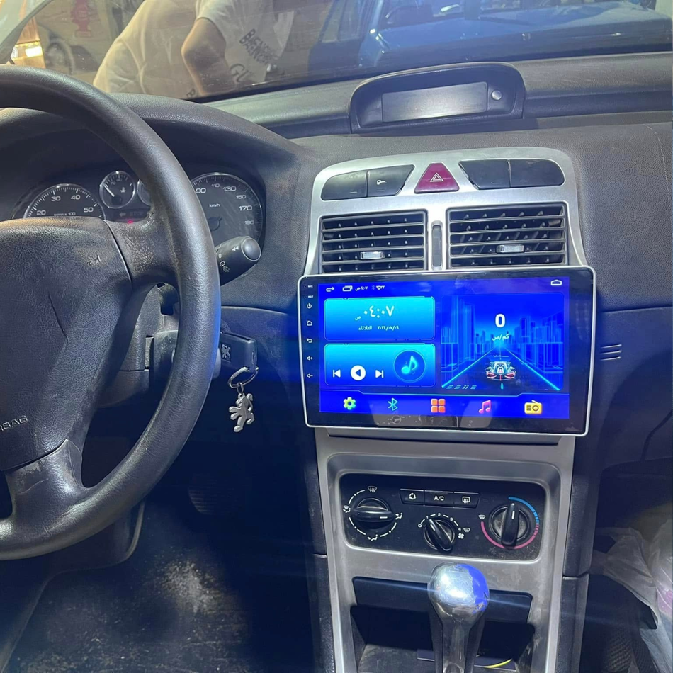 Navigatie Peugeot 307 (2002-2008) dedicata, MaxTech® PRO SERIES, 8 GB Ram 128 GB Rom, OctaCore, Carplay si Android auto, Ecran 9” HD Touch, Sim 4G, ADI/HI-Res, GPS, Wifi, Bluetooth, Radio, USB, EQ, DSP, Waze