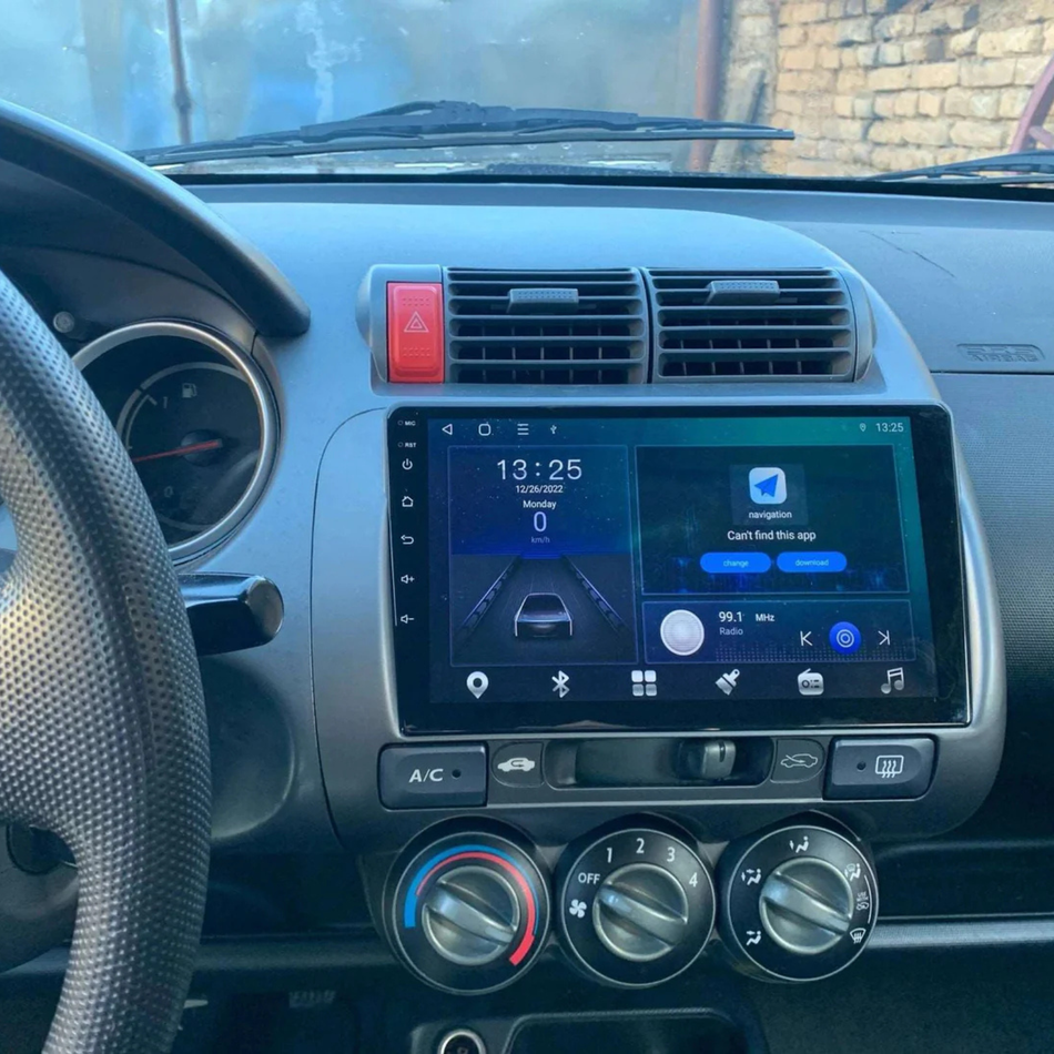 Navigatie Honda Jazz (2002-2008) dedicata, MaxTech® PRO SERIES, 8 GB Ram 128 GB Rom, OctaCore, Carplay si Android auto, Ecran 9” HD Touch, Sim 4G, ADI/HI-Res, GPS, Wifi, Bluetooth, Radio, USB, EQ, DSP, Waze