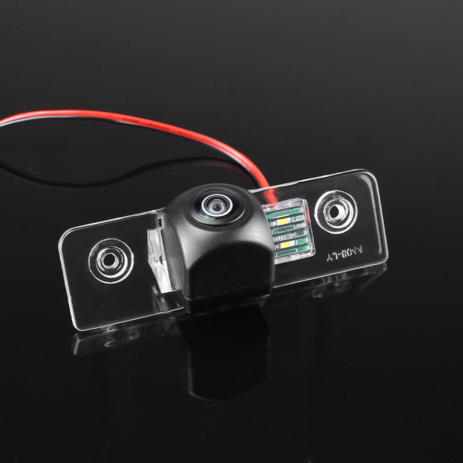 Camera marsarier Skoda Octavia II facelift, Octavia Combi, Octavia Scout, Octavia RS dedicata, MaxTech ECO, suport lampa numar OEM, Fisheye CVBS 720x480, unghi 120 grade, RCA, navigatii Android aftermarket