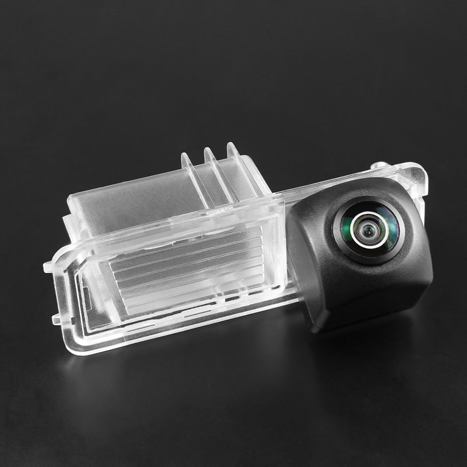 Camera marsarier Volkswagen Golf VI, Polo V 6R dedicata, MaxTech ECO, suport lampa numar OEM, Fisheye CVBS 720x480, unghi 120 grade, RCA, navigatii Android aftermarket