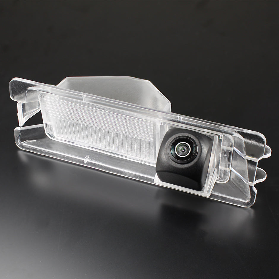 Camera marsarier Nissan Micra K13, March K13 dedicata, MaxTech ECO, suport lampa numar OEM, Fisheye CVBS 720x480, unghi 120 grade, RCA, navigatii Android aftermarket