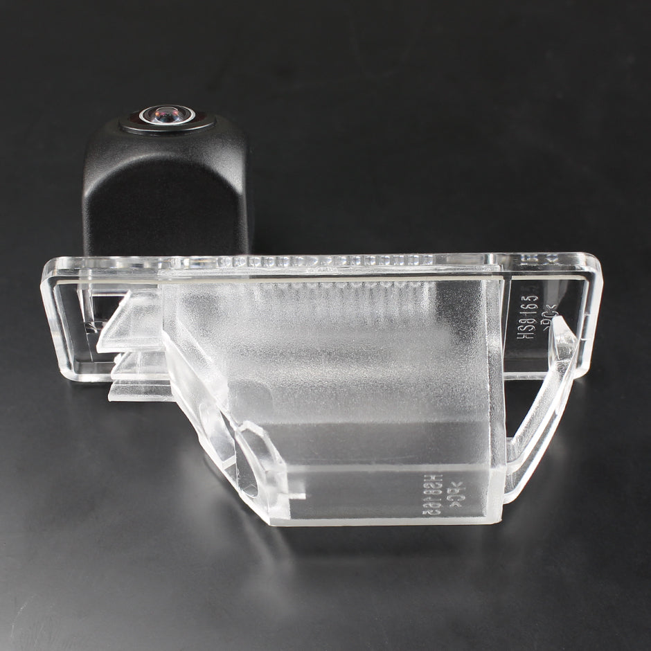 Camera marsarier Nissan Qashqai I, Qashqai+2, X-Trail II dedicata, MaxTech ULTRA Dynamic, suport lampa numar OEM, AHD 1080p CVBS 720p, unghi 155 grade, linii dinamice, RCA, navigatii Android aftermarket