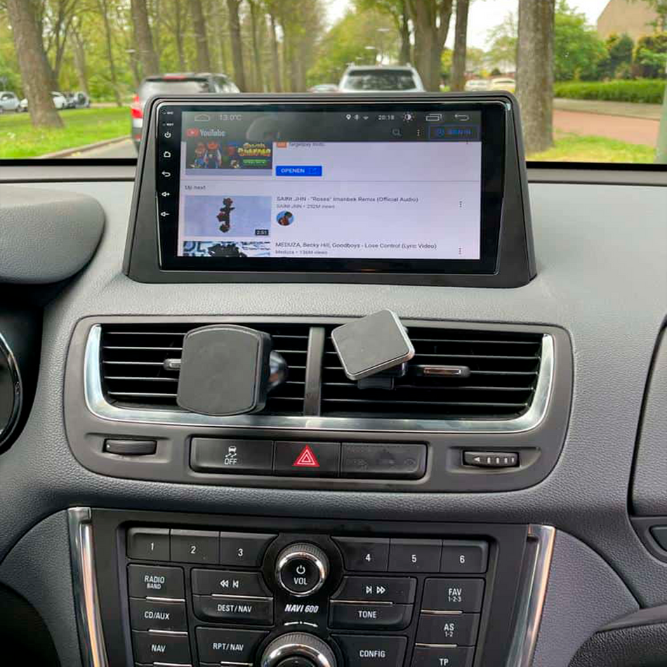 Navigatie Opel Mokka 2012–2016 cu canbus dedicata, MaxTech® PRO SERIES, 8 GB Ram 128 GB Rom, OctaCore, Carplay si Android auto, Ecran 9” HD Touch, Sim 4G, ADI/HI-Res, GPS, Wifi, Bluetooth, Radio, USB, EQ, DSP, Waze