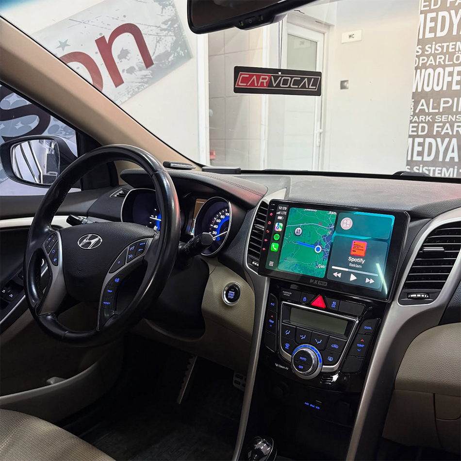 Navigatie Hyundai i30 II (2012-2015) dedicata, MaxTech® PRO SERIES, 4 GB Ram 64 GB Rom, Carplay si Android auto, Ecran 9 ” HD Touch, GPS, Wifi, Bluetooth, Radio, USB, EQ, DSP, Waze