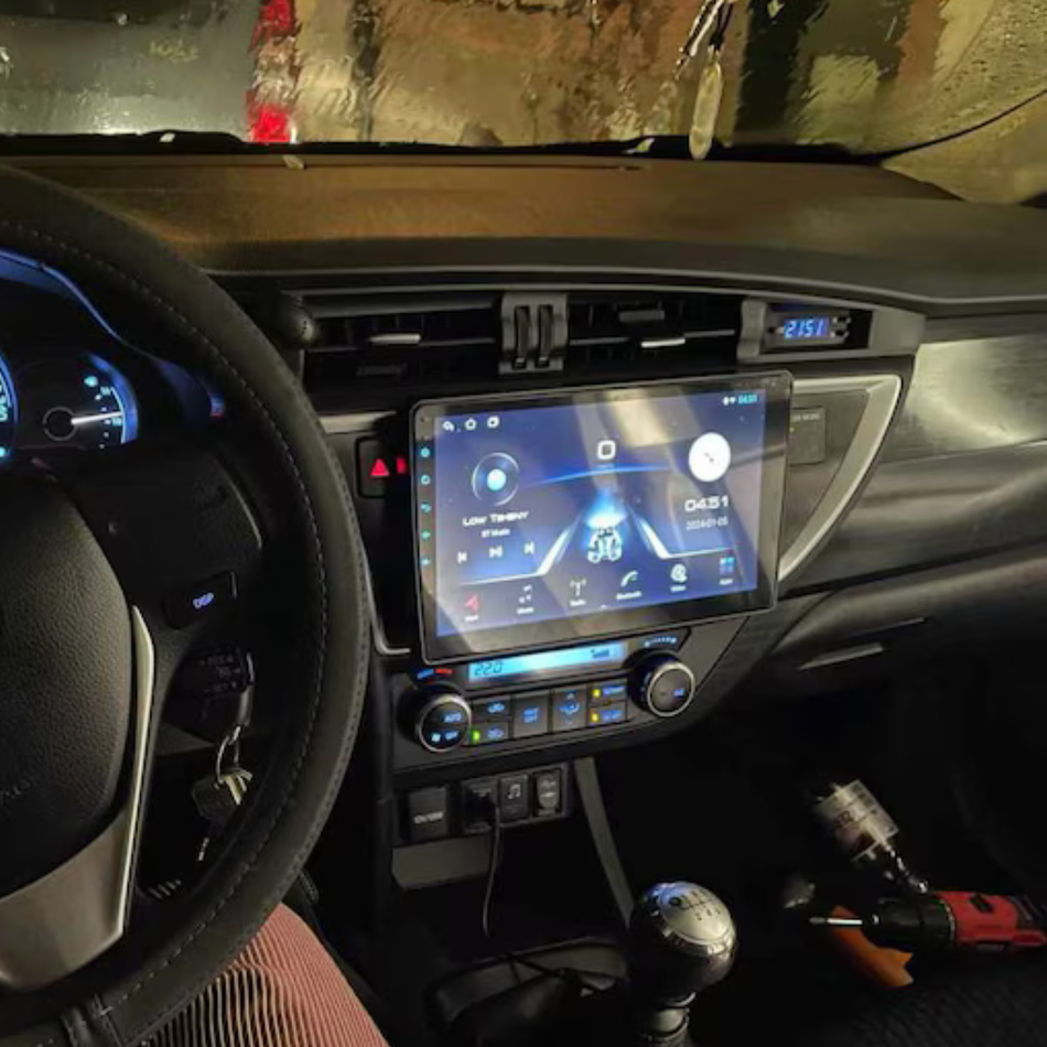 Navigatie Toyota AURIS II (2013-2015) pre-facelift dedicata, MaxTech® PRO SERIES, 8 GB Ram 128 GB Rom, OctaCore, Carplay si Android auto, Ecran 9” HD Touch, Sim 4G, ADI/HI-Res, GPS, Wifi, Bluetooth, Radio, USB, EQ, DSP, Waze