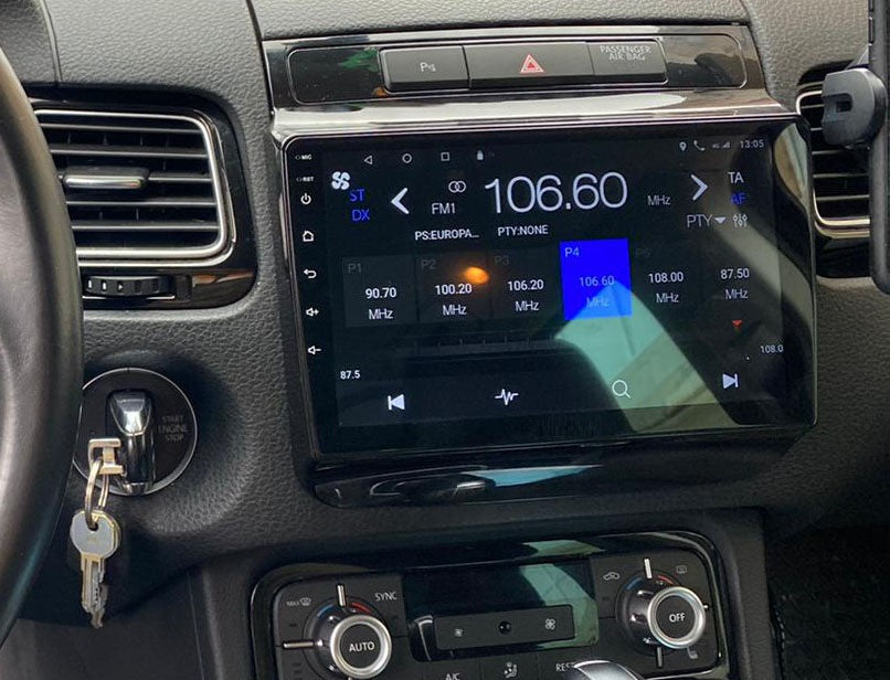 Navigatie Volkswagen Touareg II (2011-2017) dedicata, MaxTech® PRO SERIES, 2 GB Ram 64 GB Rom, Carplay si Android auto, Ecran 9” HD Touch, GPS, Wifi, Bluetooth, Radio, USB, EQ, DSP, Waze