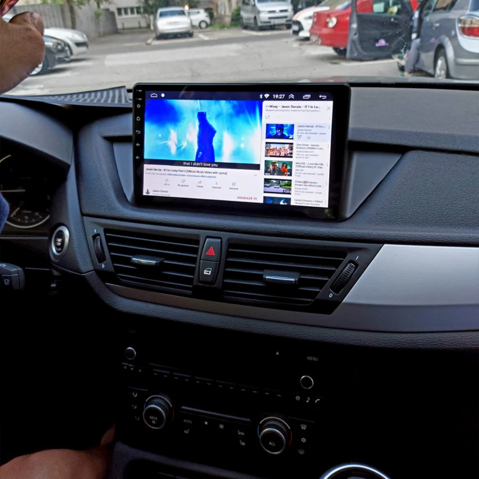 Navigatie BMW X1 E84 (2009-2015) dedicata, MaxTech® PRO SERIES, 2 GB Ram 64 GB Rom, Carplay si Android auto, Ecran 10” HD Touch, GPS, Wifi, Bluetooth, Radio, USB, EQ, DSP, Waze
